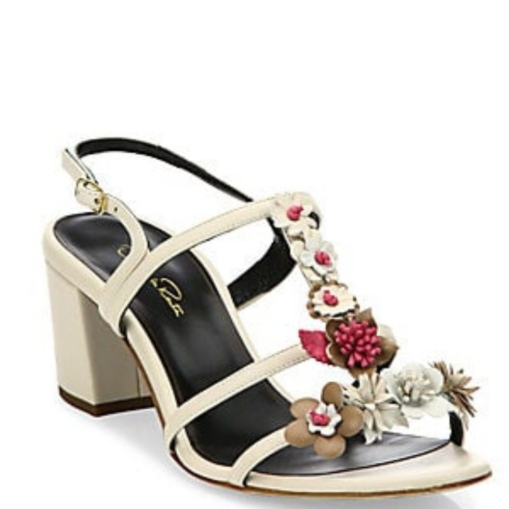 Oscar De La Renta Flower Embellished Sandals